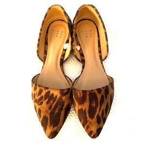 Leopard pointed flats